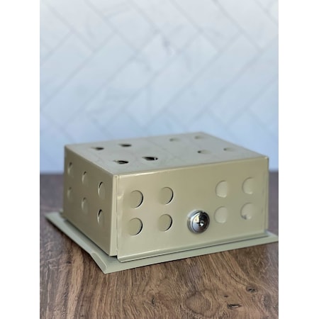 White-Rodgers , Metal Thermostat Guard Metal Guard with Solid Metal Base 6 1/4x 4 3/4x 3 BTG-54VL